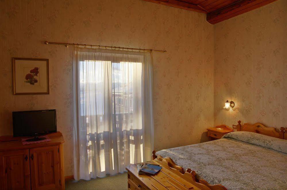 אסיאגו Rutzer Hotel Ristorante & Panoramic Spa מראה חיצוני תמונה